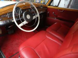 Image 15/28 de Mercedes-Benz 300 d (1960)