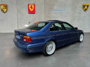 Imagen 5/14 de ALPINA B10 V8 (2001)