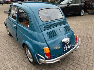 Image 22/37 of FIAT 500 F (1969)