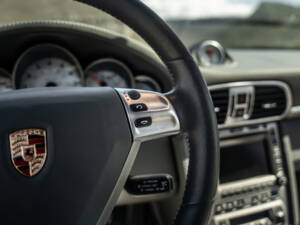 Image 64/82 of Porsche 911 Carrera 4S (WLS) (2006)