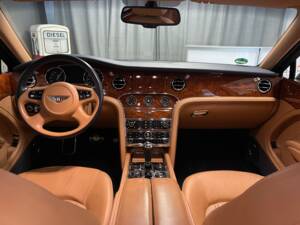 Afbeelding 10/19 van Bentley Mulsanne (2011)