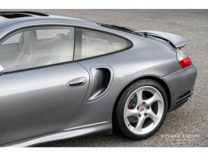 Image 10/36 of Porsche 911 Turbo (2001)