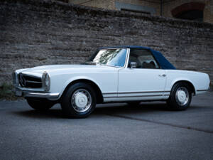 Image 3/15 of Mercedes-Benz 280 SL (1970)