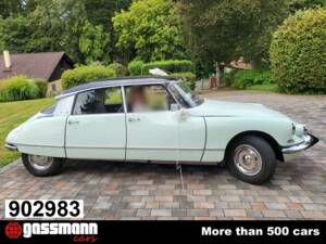 Image 1/5 de Citroën DS 21 Pallas (1966)