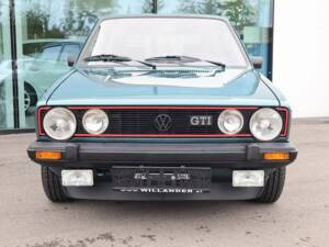 Imagen 3/14 de Volkswagen Golf I GTI 1.6 (1981)