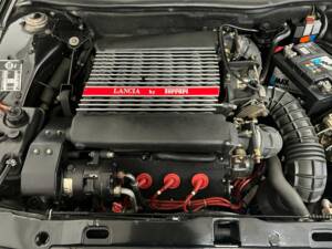 Bild 5/18 von Lancia Thema 8.32 (1988)