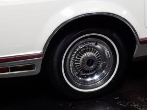 Bild 13/43 von Lincoln Continental Mark V (1979)