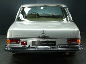 Image 5/30 of Mercedes-Benz 300 SEL 6.3 (1970)