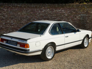 Image 11/50 de BMW 635 CSi (1986)