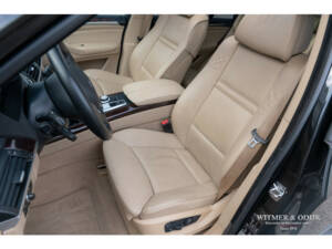 Image 2/28 de BMW X5 xDrive48i (2008)