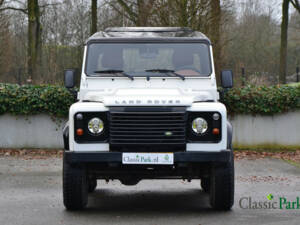 Image 8/50 of Land Rover Defender 90 (2008)