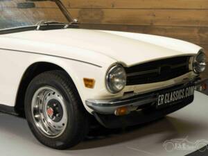 Afbeelding 4/19 van Triumph TR 6 PI (1973)