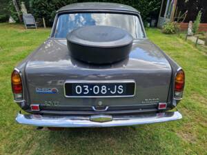 Image 21/28 de Rover 2000 TC (1969)