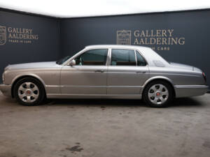 Image 13/50 of Bentley Arnage R (2004)