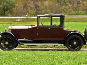 Image 13/50 of Rolls-Royce 20 HP Doctors Coupe Convertible (1927)