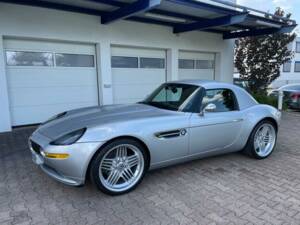 Image 7/36 of BMW Z8 (2002)