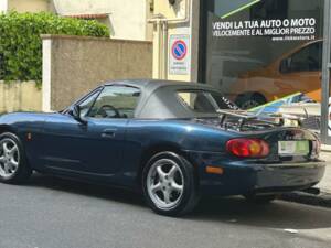 Bild 6/10 von Mazda MX-5 1.6 (1999)