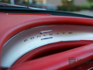 Bild 27/50 von Chevrolet Corvette (1962)