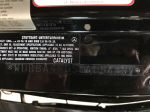 Imagen 27/31 de Mercedes-Benz 560 SL (1986)