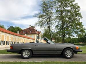 Image 91/96 of Mercedes-Benz 380 SL (1983)