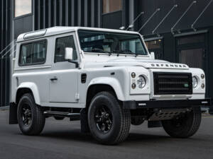 Image 22/66 of Land Rover Defender 90 TD4 (2007)