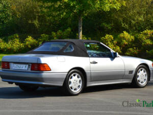 Imagen 6/50 de Mercedes-Benz 300 SL-24 (1993)