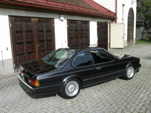 Image 38/39 of BMW M 635 CSi (1988)