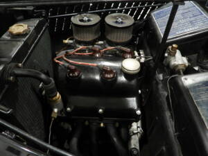 Image 42/51 of Lancia Aprilia (1937)