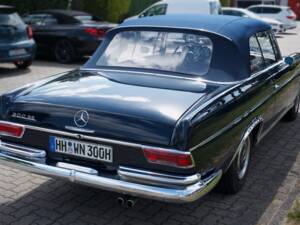 Image 29/39 of Mercedes-Benz 300 SE (1962)