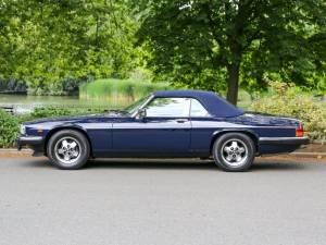 Image 11/50 of Jaguar XJS 5.3 V12 (1990)