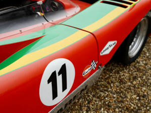 Image 22/50 of McLaren M8C (1970)