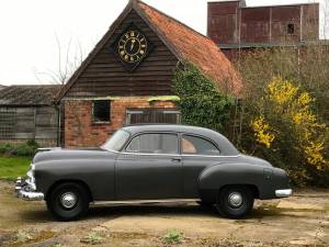 Bild 10/16 von Chevrolet Deluxe Styleline Hardtop Coupé (1951)