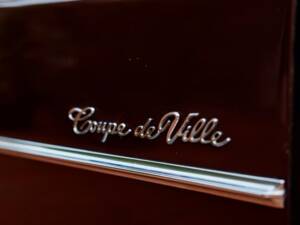 Bild 25/200 von Cadillac Coupe DeVille (1968)