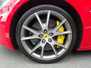 Immagine 96/98 di Ferrari California 30 (2013)
