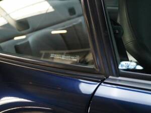 Image 32/50 of Porsche 911 Carrera (1995)