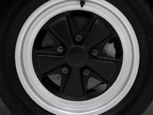 Image 11/15 of Porsche 911 SC 3.0 (1981)