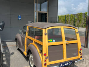 Image 3/6 of Morris Minor 1000 Traveller (1962)