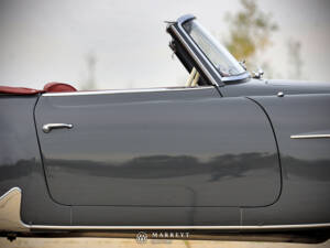 Image 27/59 of Mercedes-Benz 190 SL (1958)