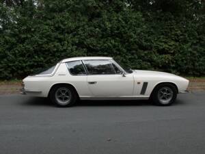 Image 7/20 of Jensen Interceptor MK I (1968)