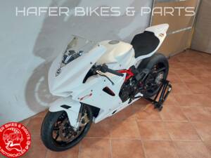 Immagine 6/29 di MV Agusta DUMMY (2014)