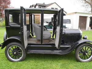 Bild 4/14 von Ford Modell T (1926)