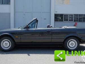 Bild 4/10 von BMW 320i (1989)