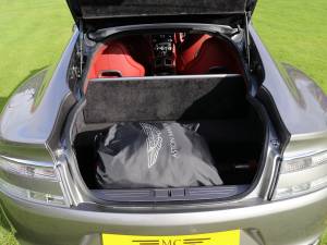 Bild 78/80 von Aston Martin Rapide (2012)