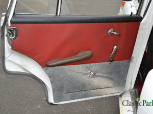 Bild 18/47 von Mercedes-Benz 190 Db (1963)