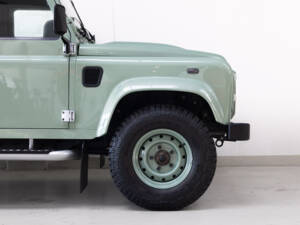 Image 27/36 of Land Rover Defender (2016)