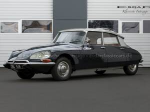 Immagine 1/35 di Citroën DS 21 (1968)