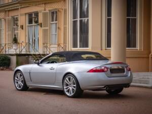 Image 8/31 of Jaguar XK 4.2 (2006)