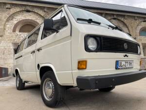 Imagen 5/40 de Volkswagen T3 Kombi 2.0 (1981)