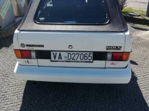 Bild 3/4 von Volkswagen Golf I Cabrio GLi 1.8 (1992)