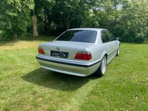 Bild 5/29 von BMW 740d (2000)